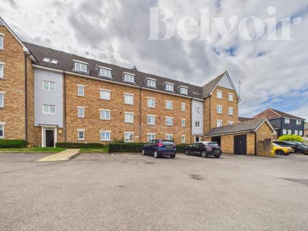 2 bedroom Flat to let in Richards Field, Chineham, Basingstoke, RG24