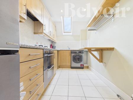 2 bedroom Flat to let in Richards Field, Chineham, Basingstoke, RG24