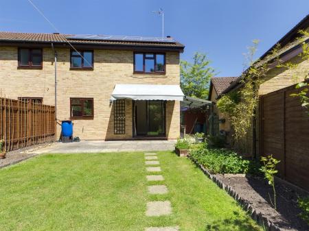 3 bedroom Semi-detached house to let in Woodlands, Chineham, Basingstoke, RG24