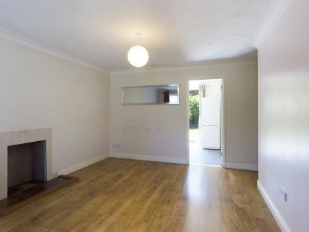 3 bedroom Semi-detached house to let in Woodlands, Chineham, Basingstoke, RG24