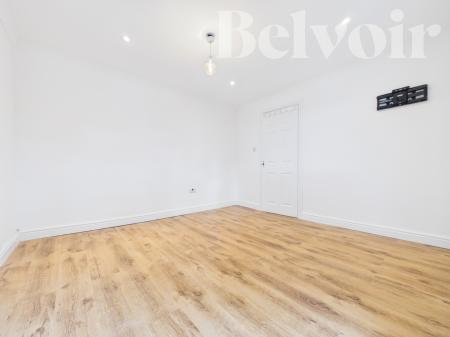 3 bedroom Terraced House to let in Rubens Close, Black Dam, Basingstoke, RG21
