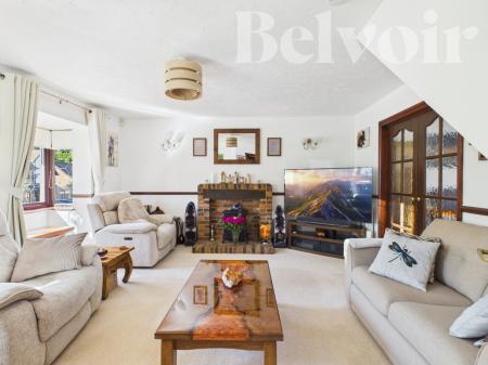 4 bedroom Detached house for sale in Heritage Park, Basingstoke, RG22