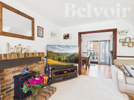 4 bedroom Detached house for sale in Heritage Park, Basingstoke, RG22