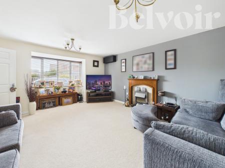 4 bedroom Detached house for sale in Dorset Crescent, Basingstoke, RG22