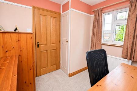3 bedroom Detached house for sale in Well Close, North Waltham, RG25