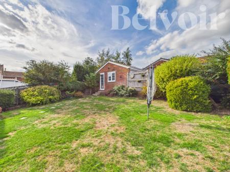 3 bedroom Detached house for sale in Well Close, North Waltham, RG25
