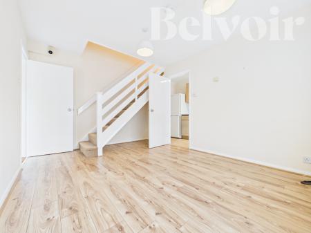 1 bedroom Cluster house to let in Sorrells Close, Chineham, Basingstoke, RG24