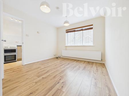 1 bedroom Cluster house to let in Sorrells Close, Chineham, Basingstoke, RG24