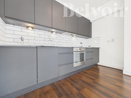 1 bedroom Flat to let in Skyline Plaza, Alencon Link, Basingstoke, RG21