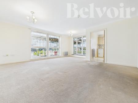 2 bedroom Flat to let in Crown Heights, Alencon Link, Basingstoke, RG21