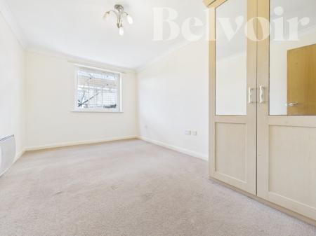 2 bedroom Flat to let in Crown Heights, Alencon Link, Basingstoke, RG21