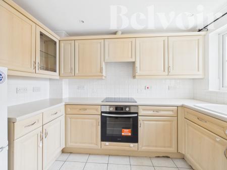 2 bedroom Terraced House for sale in Wentworth Crescent, Beggarwood, Basingstoke, RG22