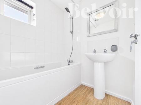 3 bedroom Semi-detached house to let in Cleeve Road, Marnel Park, Basingstoke, RG24