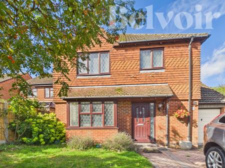 3 bedroom Detached house for sale in Berewyk Close, Hatch Warren, Basingstoke, RG22