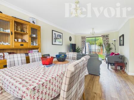 3 bedroom Detached house for sale in Berewyk Close, Hatch Warren, Basingstoke, RG22