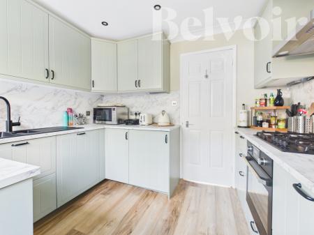 3 bedroom Detached house for sale in Berewyk Close, Hatch Warren, Basingstoke, RG22