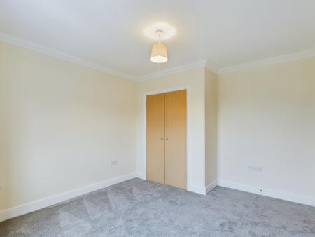 2 bedroom Flat to let in Richards Field, Chineham, Basingstoke, RG24