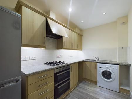 2 bedroom Flat to let in Richards Field, Chineham, Basingstoke, RG24