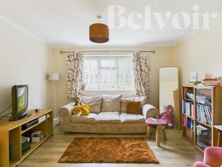 1 bedroom Flat for sale in Glamis Close, Oakley, Basingstoke, RG23