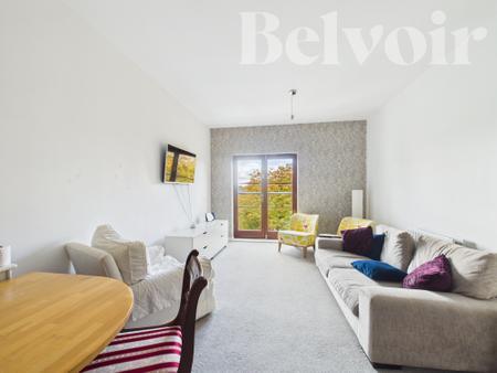 2 bedroom Flat for sale in Hollies Court, Rooksdown, Basingstoke, RG24