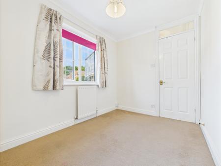 3 bedroom Semi-detached house to let in The Topiary, Lychpit, Basingstoke, RG24