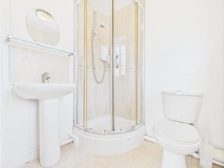 3 bedroom Semi-detached house to let in The Topiary, Lychpit, Basingstoke, RG24