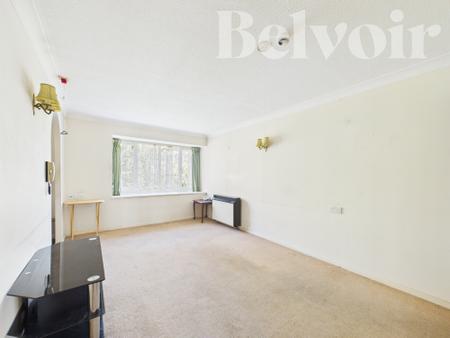 1 bedroom Maisonette for sale in Kendal Gardens, Basingstoke, RG22