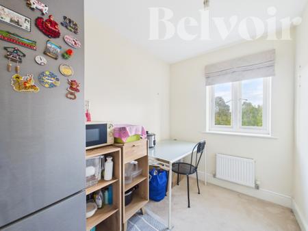 5 bedroom Town house for sale in Somerville Gardens, Basingstoke, RG24