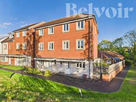 Somerville Gardens, Basingstoke, RG24