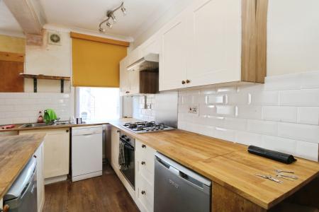 1 bedroom Flat for sale in Chaucer Road, Bedford, MK40
