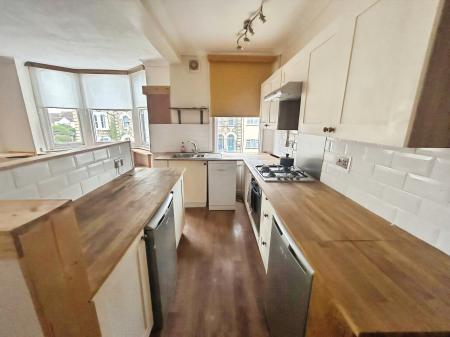 1 bedroom Flat for sale in Chaucer Road, Bedford, MK40