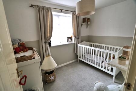 2 bedroom Flat for sale in Gillespie Close, Bedford, MK42