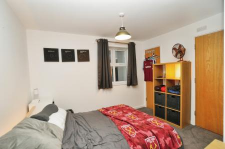 2 bedroom Flat for sale in Britannia House, Bedford