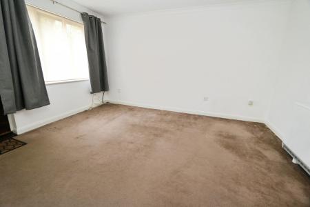 1 bedroom Cluster house for sale in Pimpernel Grove, Milton Keynes, MK7