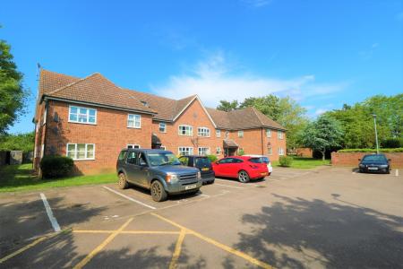 0 bedroom Studio flat for sale in Russet Close, Stewartby