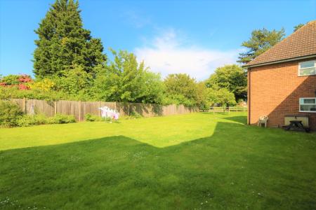 0 bedroom Studio flat for sale in Russet Close, Stewartby
