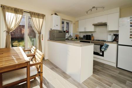 3 bedroom Detached house for sale in Sweetlands Corner, Milton Keynes, MK7