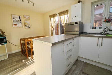 3 bedroom Detached house for sale in Sweetlands Corner, Milton Keynes, MK7