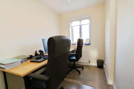 3 bedroom Detached house for sale in Sweetlands Corner, Milton Keynes, MK7