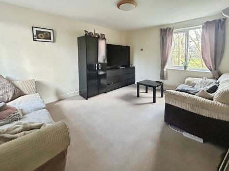 2 bedroom Duplex for sale in Illingworth Place, Milton Keynes, MK6
