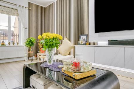 5 bedroom Detached house for sale in Crispin Drive, Bedford, MK41