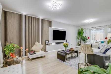 5 bedroom Detached house for sale in Crispin Drive, Bedford, MK41