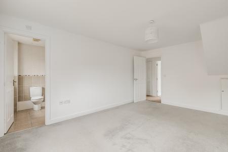 5 bedroom Detached house for sale in Abbeydore Grove, Milton Keynes, MK10