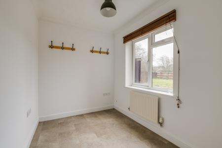 5 bedroom Detached house for sale in Abbeydore Grove, Milton Keynes, MK10