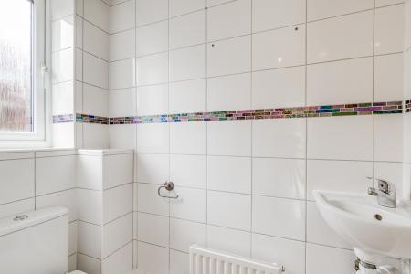 5 bedroom Detached house for sale in Abbeydore Grove, Milton Keynes, MK10