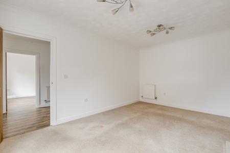 5 bedroom Detached house for sale in Abbeydore Grove, Milton Keynes, MK10