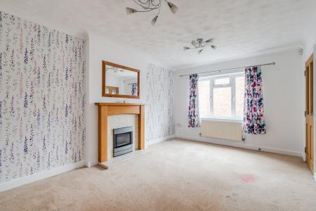 5 bedroom Detached house for sale in Abbeydore Grove, Milton Keynes, MK10