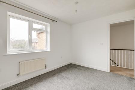 5 bedroom Detached house for sale in Abbeydore Grove, Milton Keynes, MK10