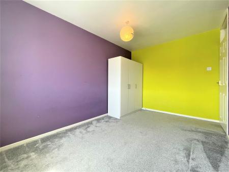 3 bedroom Semi-detached house to let in Welbourne Gardens, Bedford, MK42