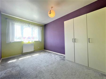 3 bedroom Semi-detached house to let in Welbourne Gardens, Bedford, MK42
